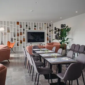 A House In - Adults Only 5*, Estoril Portugal