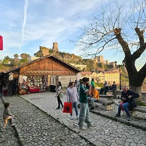 Mefaja , Krujë Albanie